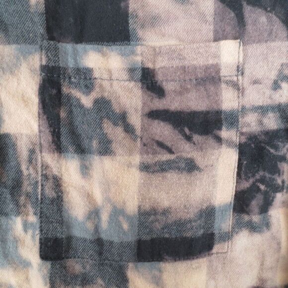 Star Wars Mandalorian Shirt Womens‎ S Black Gray Tie Dye Flannel Grogu Baby Yoda - Picture 4 of 9